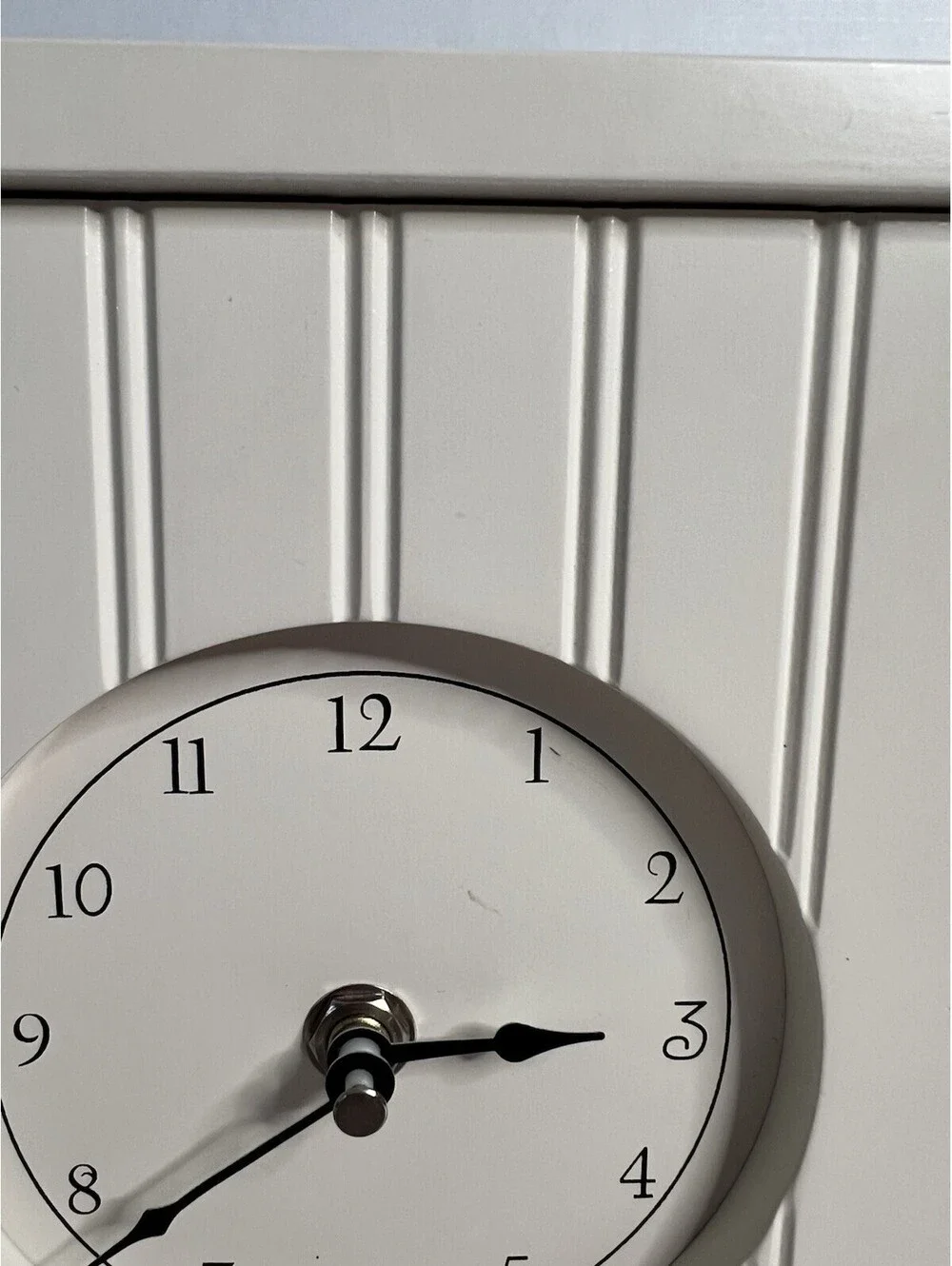 2007 Off White Desk Clock 8.5” H x 6.5” W Tested Works